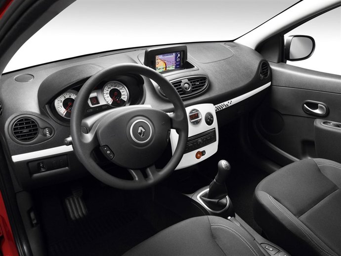 Carminat De Tomtom En Un Vehículo Renault