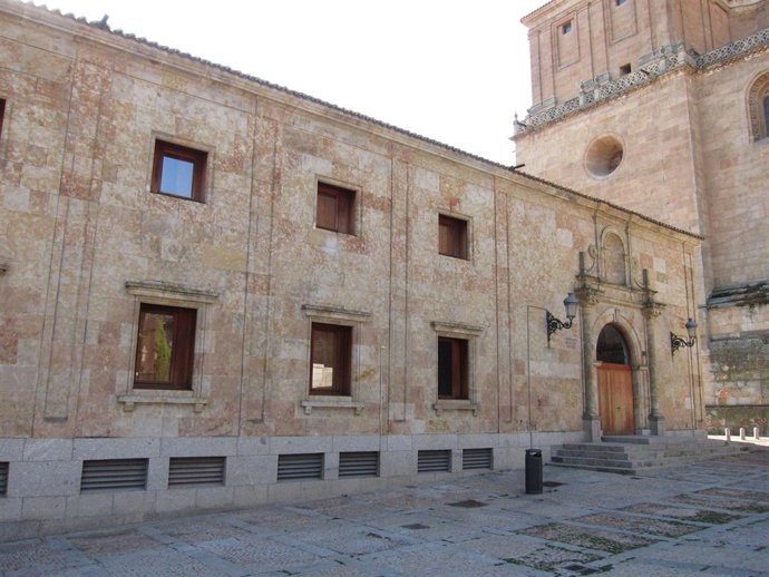Teatro Juan Del Enzina, En Salamanca