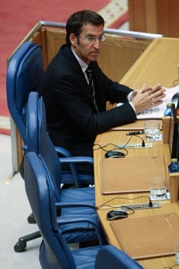 Feijóo En Su Escaño Del Parlamento Gallego