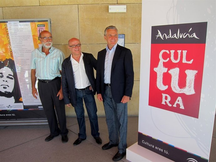 Plata Presenta La Temporada 2011/2012 Del Teatro Central