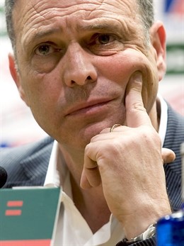 Caparrós Respalda Públicamente A Bielsa