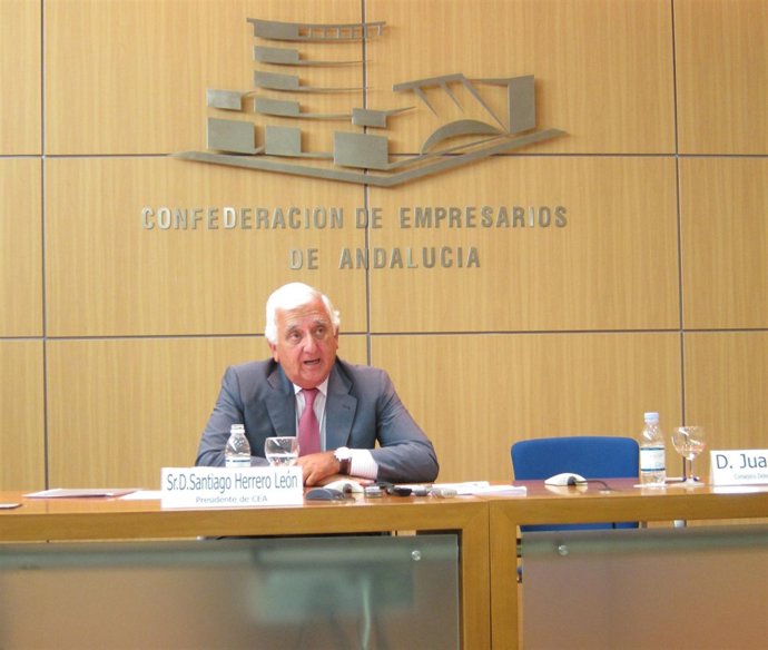 El Presidente De La CEA, Santiago Herrero