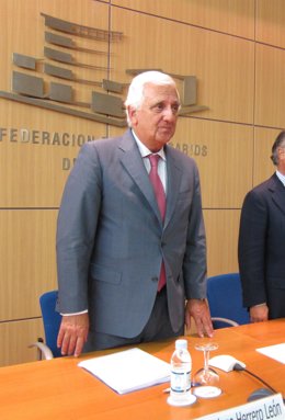El Presidente De La CEA, Santiago Herrero