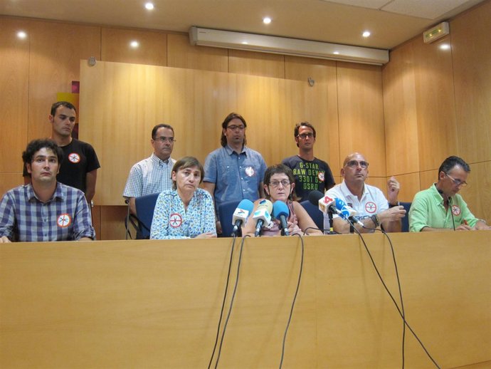 Representantes De Los Sindicatos De Educación En Navarra.