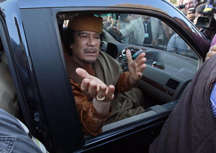 Muamar Gadafi, Líder Del Régimen Libio