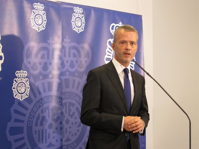 Antonio Camacho, Ministro Del Interior