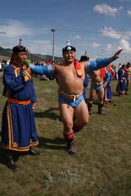 Luchadores Mongoles Del Festival Naadam