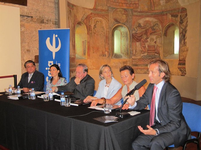 Presentación De La Muestra 'De Goya A Nuestros Días'