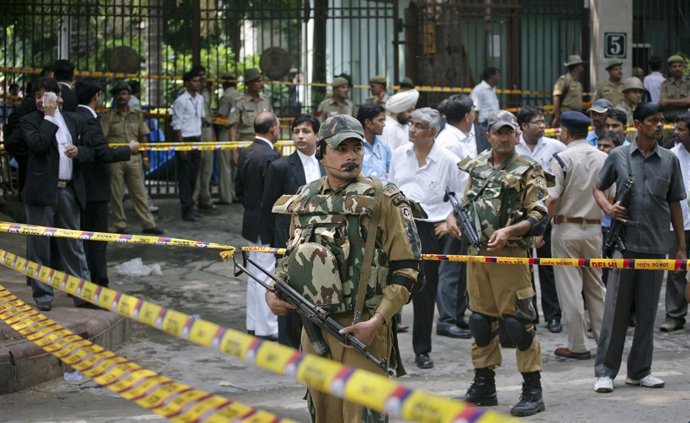 Sede Del Alto Tribunal De Nueva Delhi Atacado Por Milicianos Cachemires