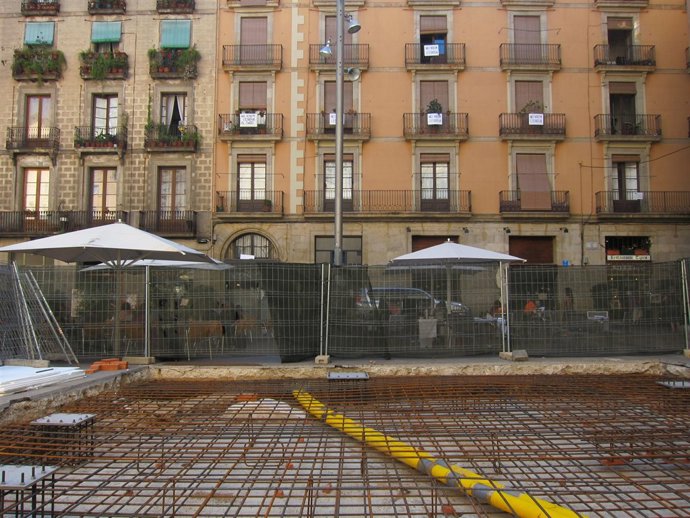 Las Obras Del Monumento A Los Castellers Con El Rechazo Vecinal