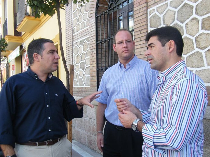 Bendodo Y Oblaré, En La Visita Al Municipio