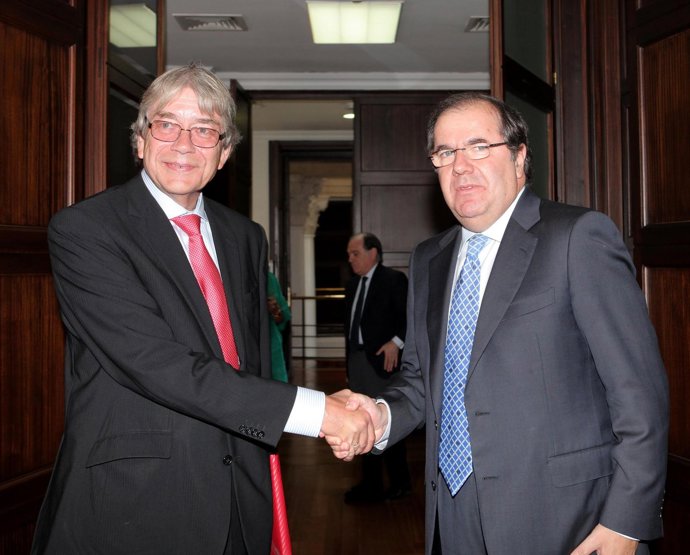 Juan Vicente Herrera, Recibe Al Embajador De Alemania En España