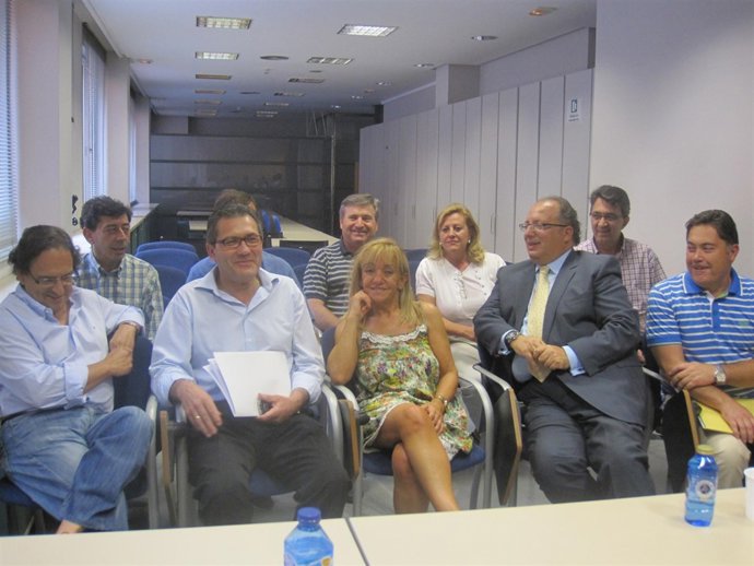 Reunión Del PP Sobre La Situación Económica Del Ayuntamiento De Cacabelos