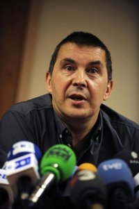 Condenan a 10 años de cárcel a Otegi y Usabiaga por actuar como dirigentes de ETA 