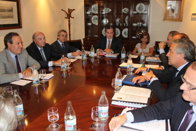 Tajani Con Lacasa Y Terciado