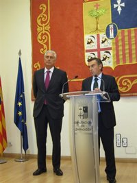 Beamonte confía en que Ayuntamiento devolverá el IAE pero insiste en que si incumple avisará a Economía