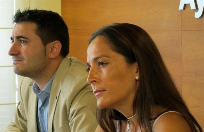 Pedro Muro Y Mónica Figuerola