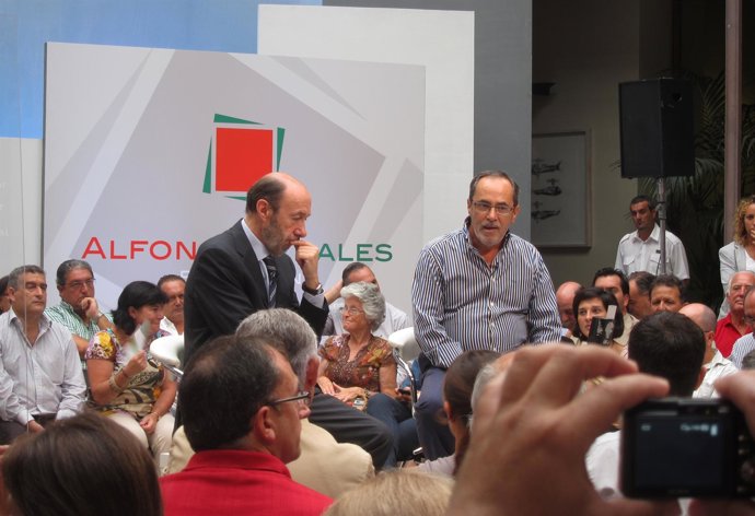 Alfredo Pérez Rubalcaba En Un Encuentro Convocado Por Fundación Alfonso Perales