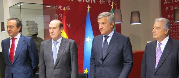 Firmantes Del Acuerdo De Promoción Turística Entre La UE Y El Corte Ingles 