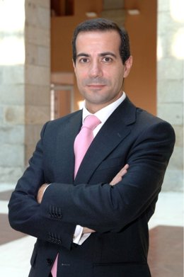 Salvador Victoria, Consejero De Familia Y Servicios Sociales