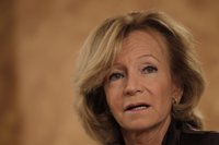 Salgado admite que la eurozona es lenta a la hora de tomar decisiones para atajar la crisis de deuda 