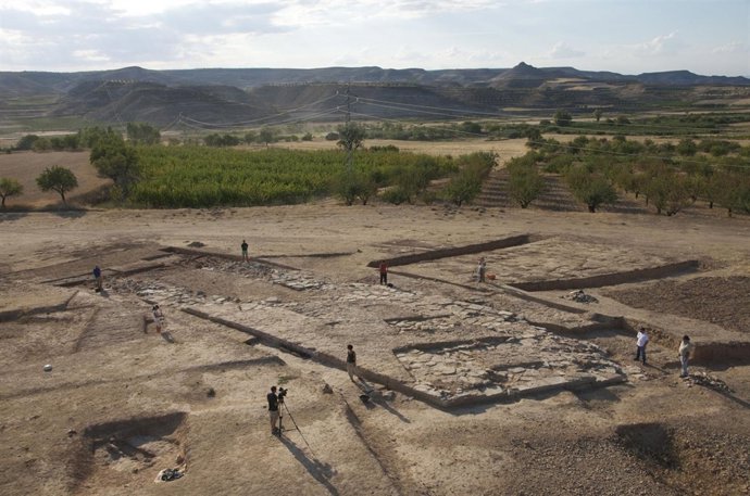 Vista Aérea Del Santuario De Segeda, En Mara (Zaragoza)