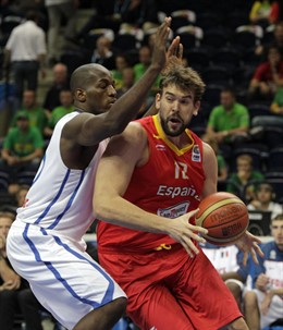 España Vence A Francia