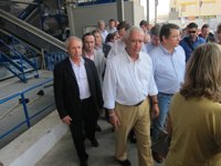 Arenas lamenta la "farsa reivindicativa" de Griñán y pide que apoye la reprobación de Zapatero para tener "credibilidad"