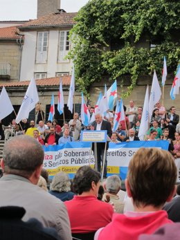 Guillerme Vázquez En La Protesta De Santiago Contra La Reforma Constitucional