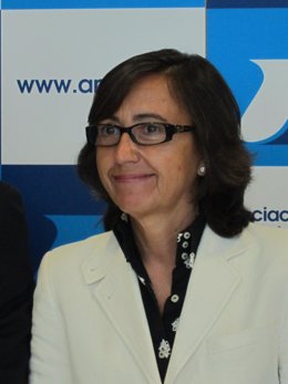 La Ministra Rosa Aguilar Confirma Su Compromiso Con El Ferry