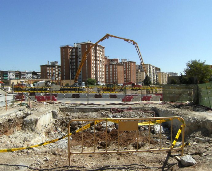 Obras Del Metro En La Zona De La Plaza José Bergamín