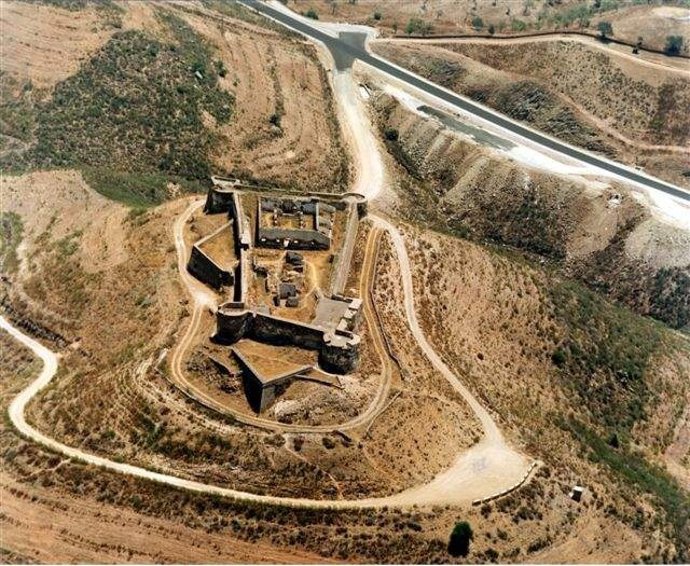 Castillo De San Marcos, Ubicado En Sanlúcar De Guadiana