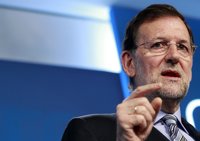 Rajoy asegura que no subirá el IRPF ni el IVA, y rebajará Sociedades a las pymes