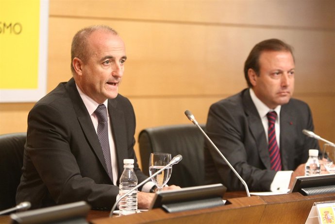 Miguel Sebastián y Joan Mesquida 