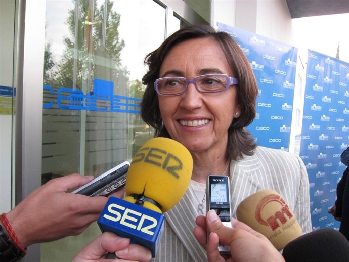 Rural Y Marino, Rosa Aguilar