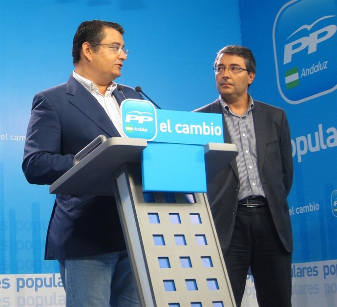 Antonio Sanz Y Francisco Salado, Hoy En Rueda De Prensa