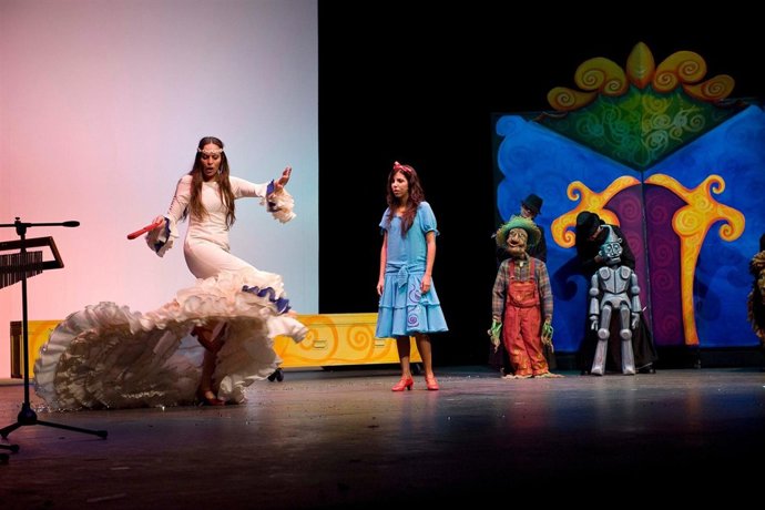 'El Mago De Oz' Dentro Del Ciclo El Teatro Y La Escuela