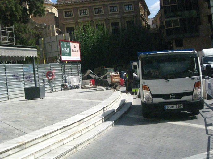 Obra Escaleras Romea