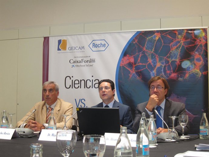 Rueda de prensa del GEICAM