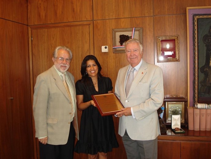 El Museo Bellapart Agredece Su Labor A La Fundación Caja Rural Del Sur.