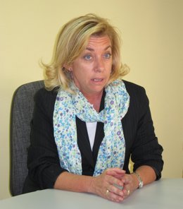 Consejera De Educación, Dolores Serrat