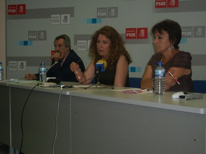 La Portavoz Del PSOE En El Ayuntamiento De Alcorcón, Natalia De Andrés