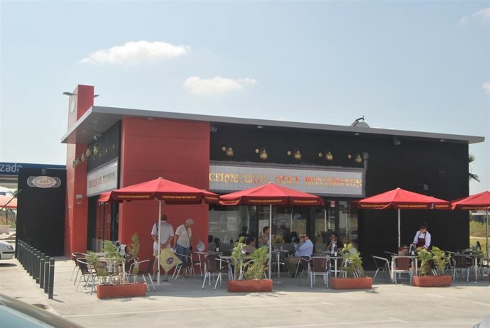 100 Montaditos 'Free Standing'