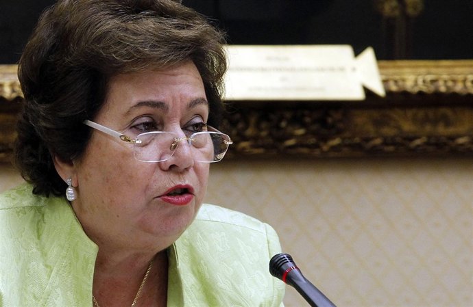 Defensora Del Pueblo, María Luisa Cava De Llano