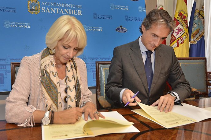 Teófila Martínez (Cádiz) E Íñigo De La Serna (Santander)
