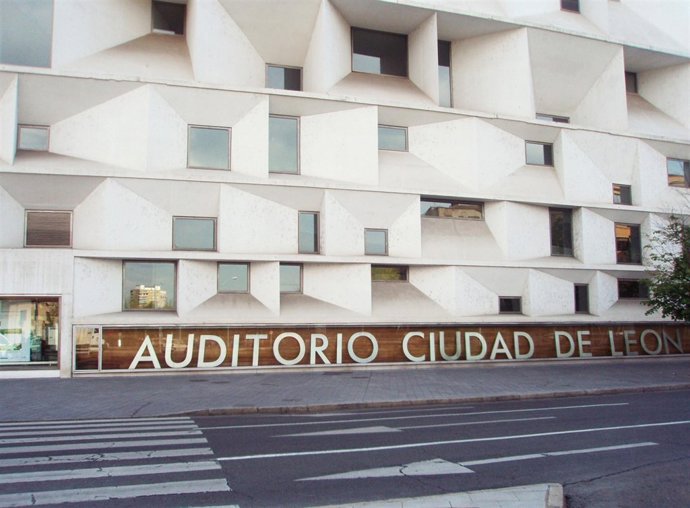 Fachada Del Auditorio   