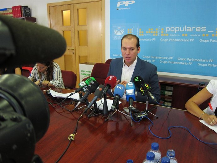 Luis Alfonso Hernández Carrón