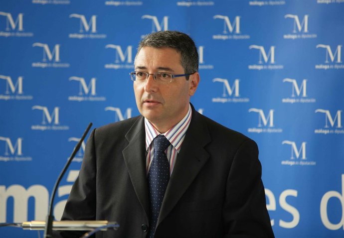 Salado, En Una Comparecencia Previa Al Pleno