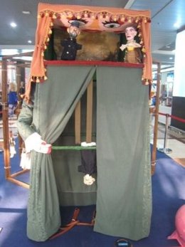 Exposición De Títeres