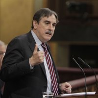 Gómez rechaza la prevalencia de los convenios autonómicos